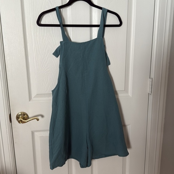 Teal Sleeveless romper with Pockets emery rose medium - Picture 5 of 5